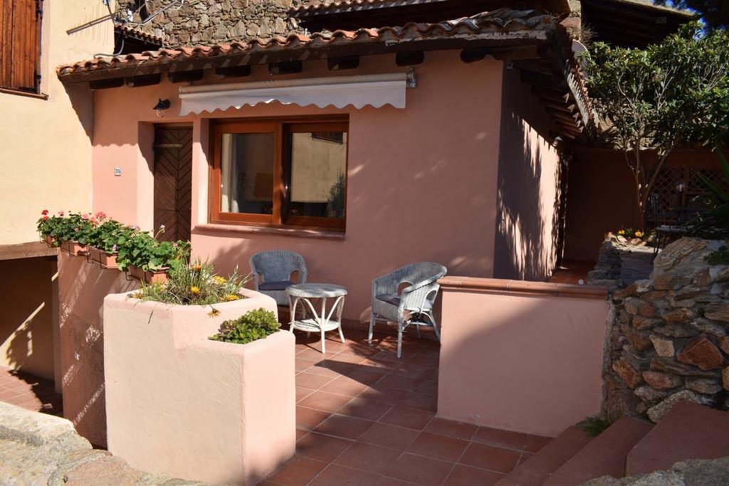 Villaggio Est Affittacamere San Teodoro  Exterior foto